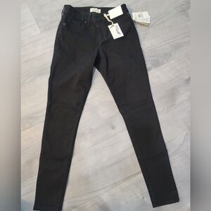 Kiss me super skinny